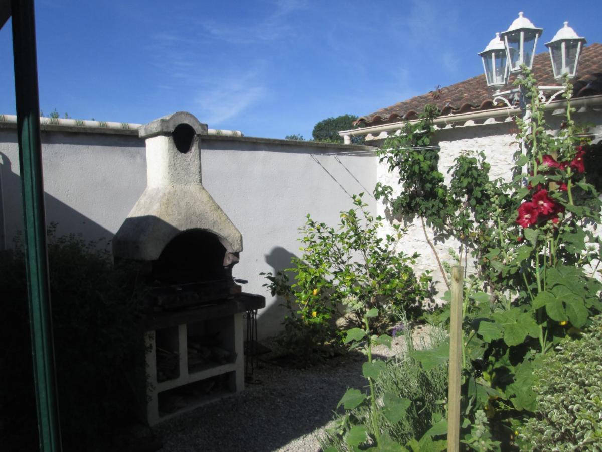 Maison Confortable Wi-Fi Animaux Oui Marennes  Exterior foto